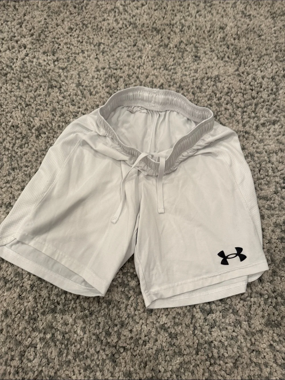 Under Armour Men’s White Athletic Shorts with Black Logo